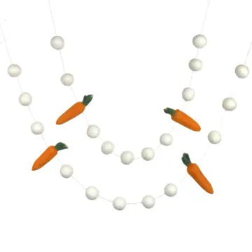 Felt Easter Garland with Carrots